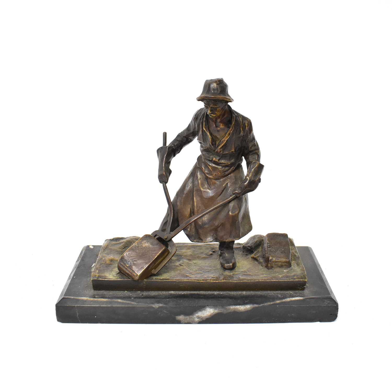Lot 399 - An early 20th century bronze of a foundry...