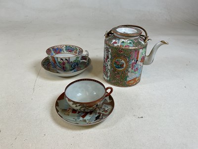 Lot 197 - A twentieth century Cantonese teapot with...