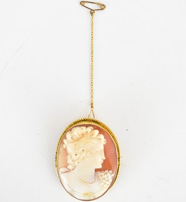 Lot 1209 - A late 19th/early 20th century carved shell...