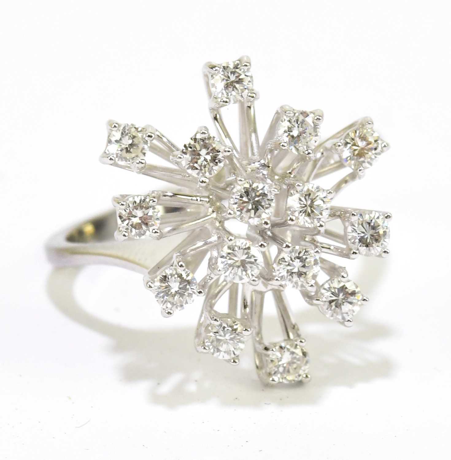 Lot 905 - A white metal diamond set fifteen stone