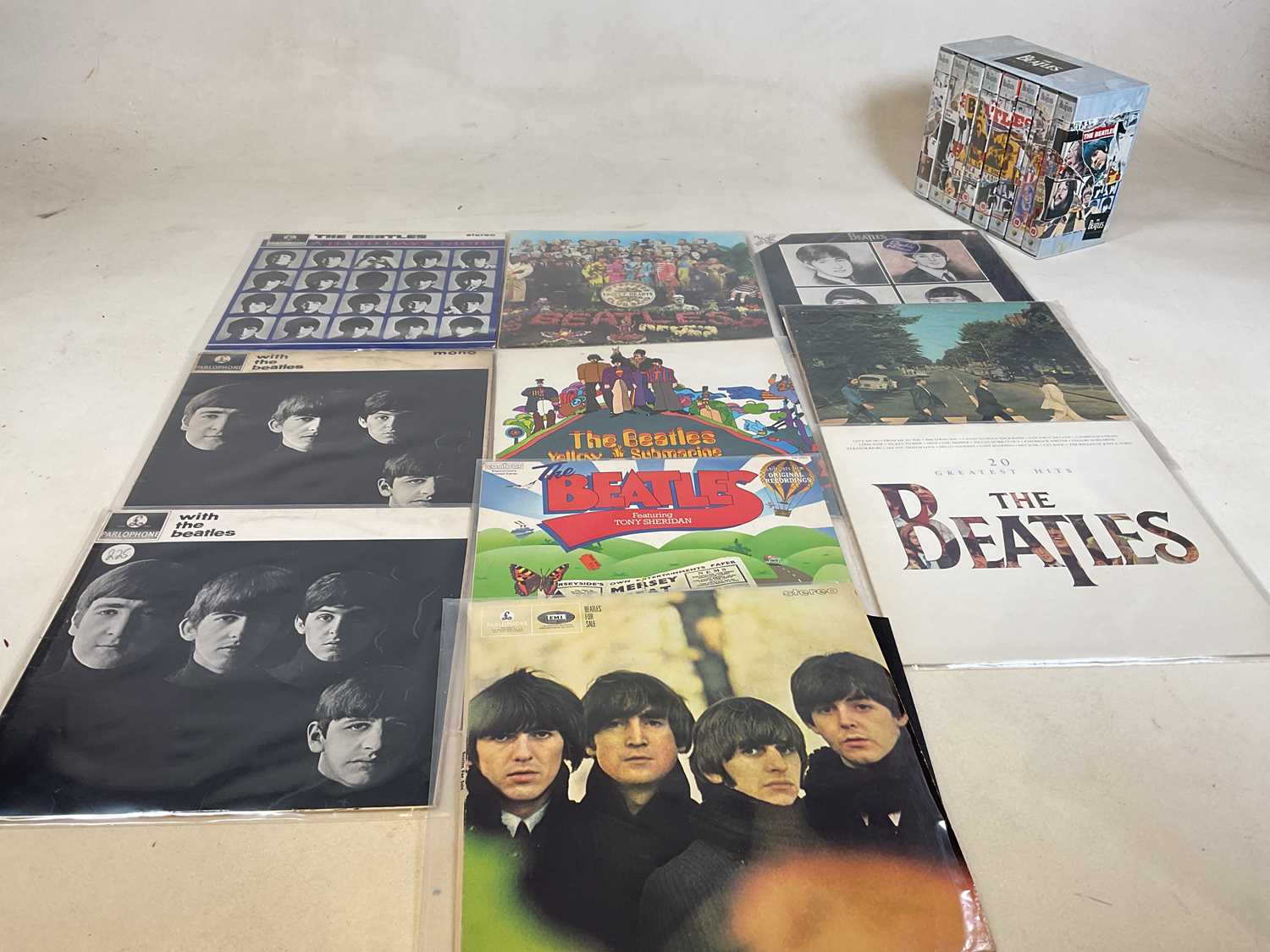 Lot 595 10 Beatles LPs including, A Hard Day's Night,