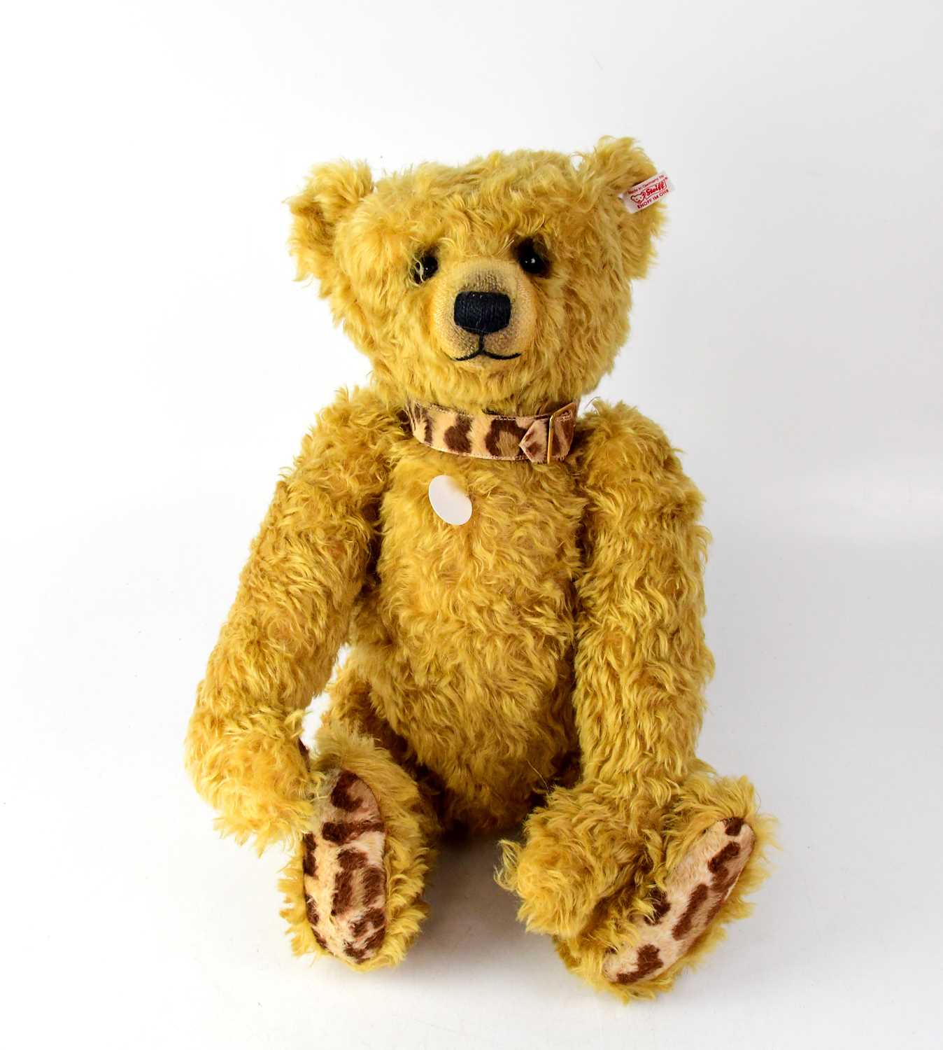 Lot 276 - STEIFF; a large 'Desmond' growler bear with...