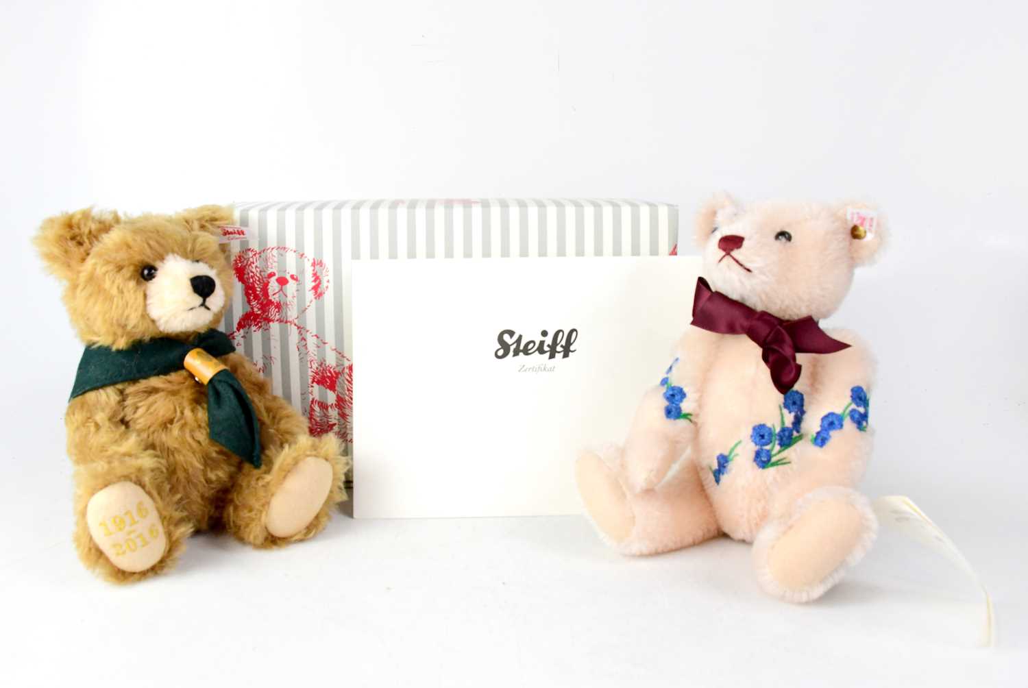 [Steiff] Steiff 18 years limited to 575 pieces, collaboration with Rosenthal, Rose Teddy Bear with Vase, 006760, Pink [Used] [Authenticated and Guaranteed Authentic] 211850