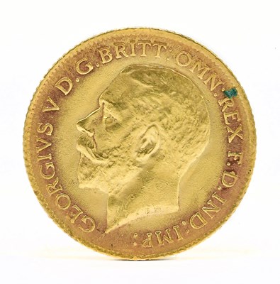 Lot 887 - A George V half sovereign, 1914.