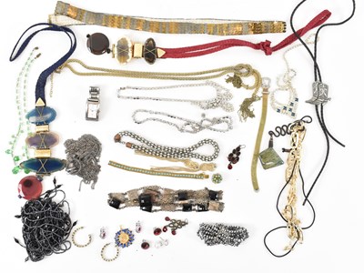 Lot 657 - A quantity of costume jewellery including...