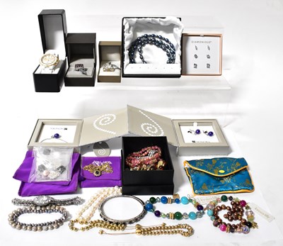 Lot 1236 - Various coloured freshwater pearl necklaces,...