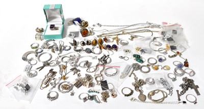 Lot 1118 - A collection of silver and white metal...