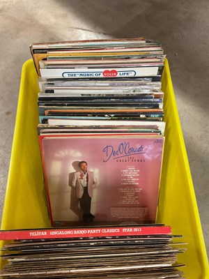 Lot 597 - A quantity of vinyl 33 rpm albums and 12 inch...