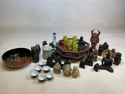 Lot 195 - A quantity of Oriental items including Buddhas,...