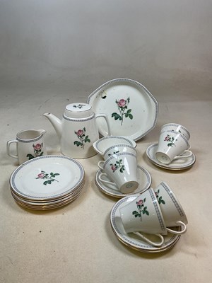 Lot 258 - A vintage Norwegian Figgjo Flint teaset for...