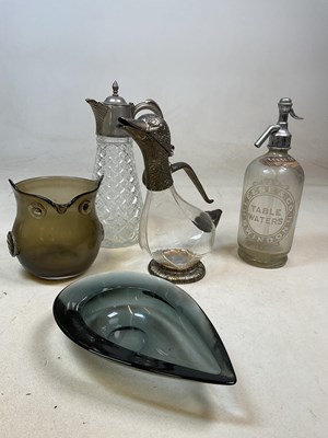 Lot 411 - A vintage soda siphon labelled Leese & Co...