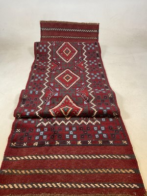 Lot 429 - A Mashwani runner, 252cm x 59cm