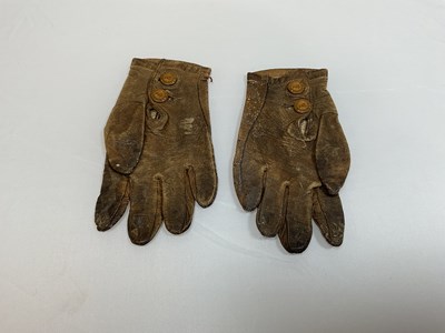 Lot 35 - A pair of 19th century child's leather gloves,...