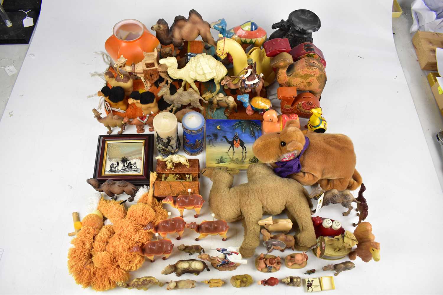 Lot 154 - A quantity of camel related items