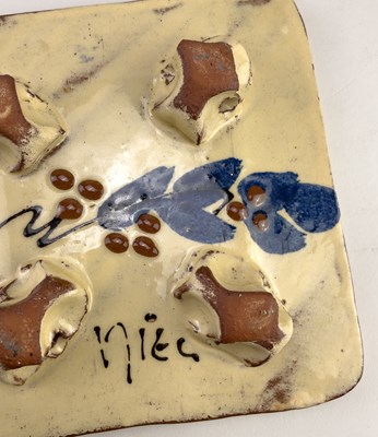 Lot 610 - NIEK HOOGLAND (born 1953); a slip decorated...