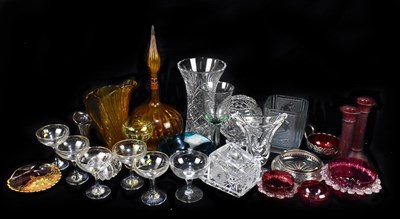 Lot 617 - A quantity of cut glass