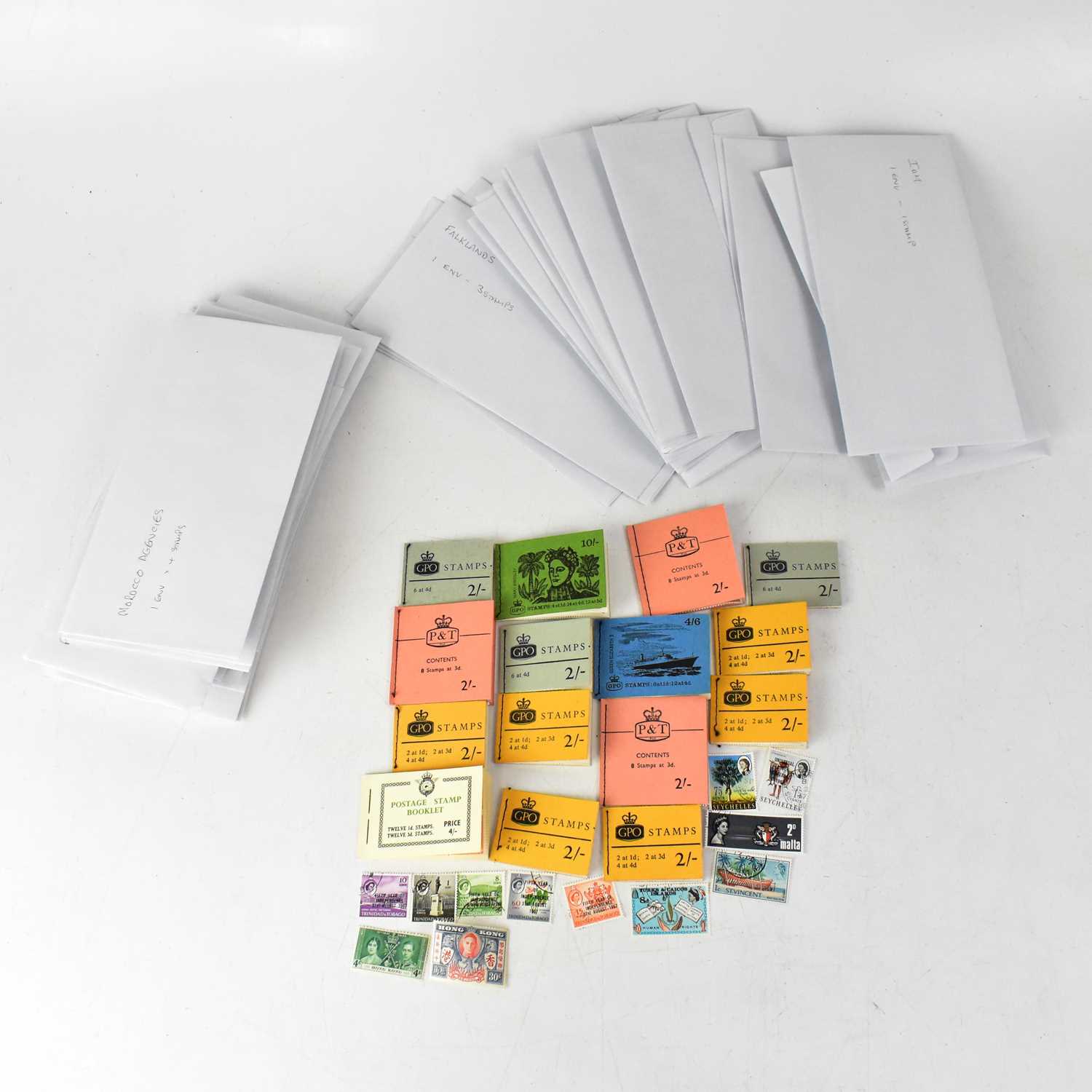 Lot 674 A quantity of loose Commonwealth stamps,