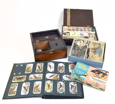 Lot 1062 - A small group of collectors' items to include...