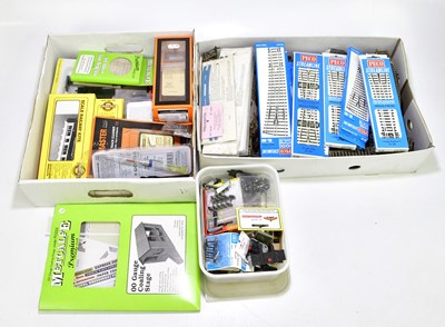 Lot 173 - A large collection of model railway...