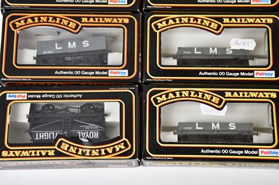 Lot 164 - MAINLINE; sixteen boxed OO gauge wagons, to...