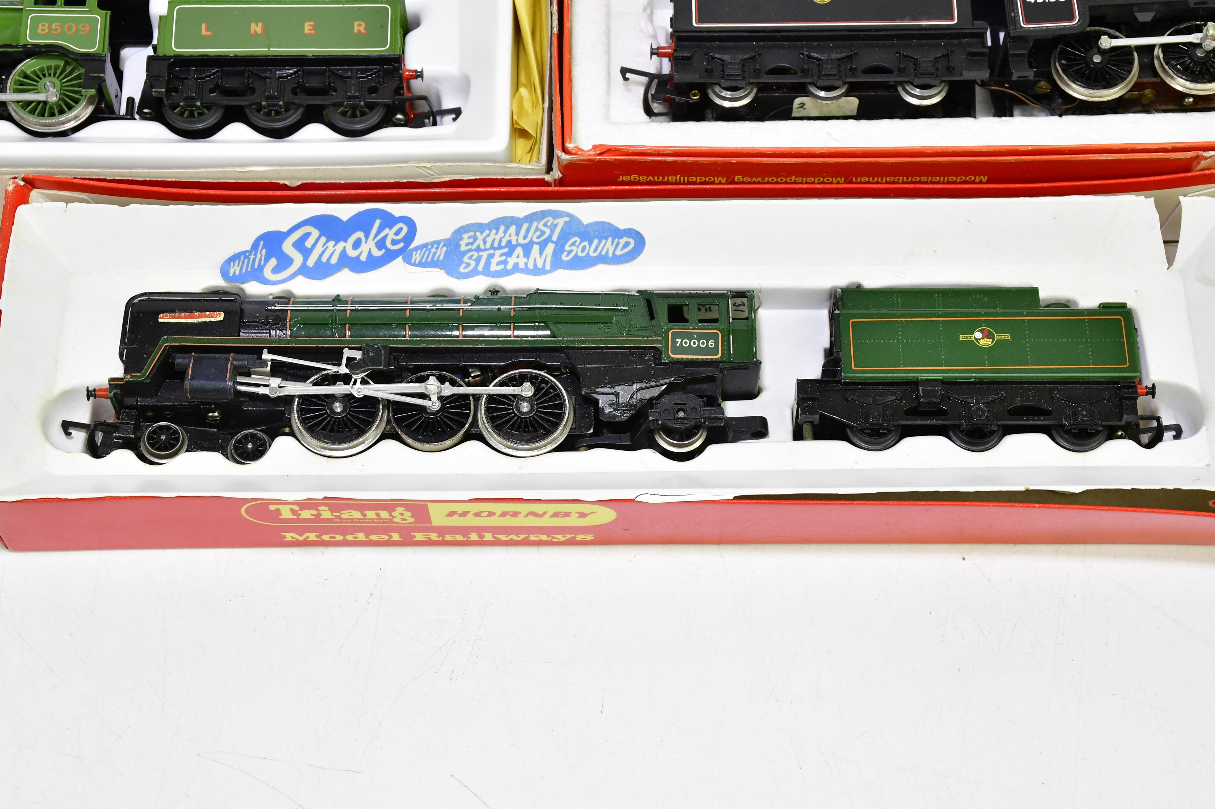 Train Hornby O - Locomotive Vapeur 3.1225 + Tender 2528 + Voitures Salon - Vintage