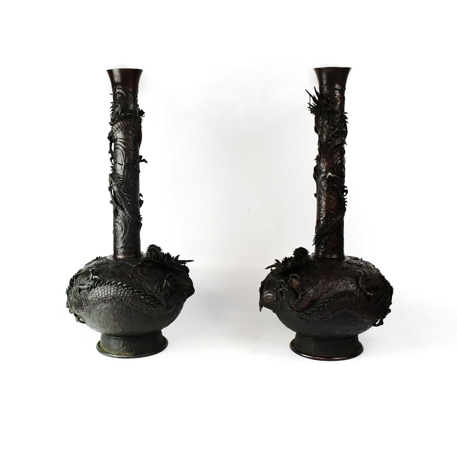Lot 397 - A very large pair of Japanese Meiji period...