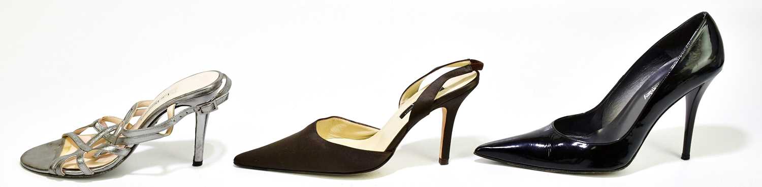 Lot 803 - AMANDA WAKELEY; a pair of stiletto brown