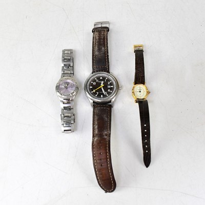 Lot 1299 - MAPPIN & WEBB; a quartz ladies' wristwatch,...