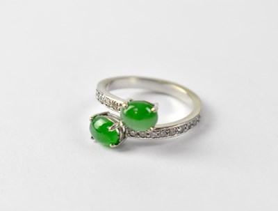 Lot 1017 - An 18ct White gold ring