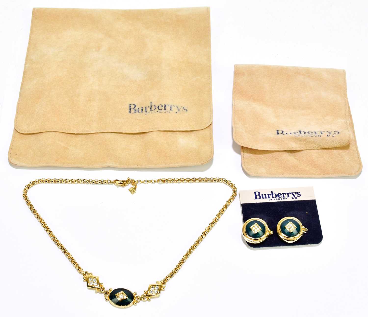 Lot 582 - BURBERRYS; a vintage gold tone chain necklace...