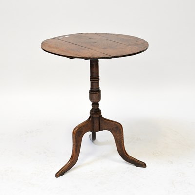 Lot 36 - A George III oak tilt-top tripod occasional...