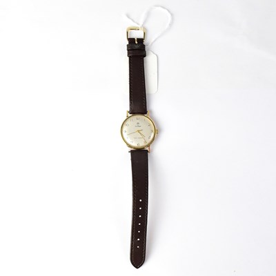 Lot 1321 - TUDOR; a gentlemen's vintage 9ct yellow gold...