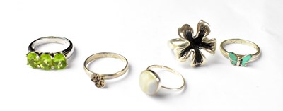 Lot 1086 - Five sterling silver dress rings (5).