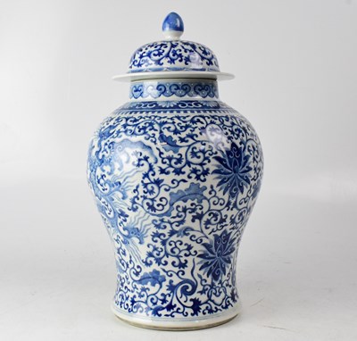 Lot 367 - A large late 19th century Chinese blue and...