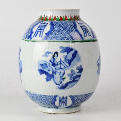 Lot 358 - A 19th century Chinese ovoid blue and white...