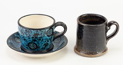 Lot 38 - WALTER KEELER (born 1942); a stoneware mug...