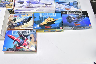 Lot 133 - GERRY ANDERSON; ten boxed model kits to...