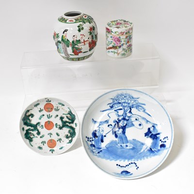 Lot 346 - A late 19th century Chinese blue and white...