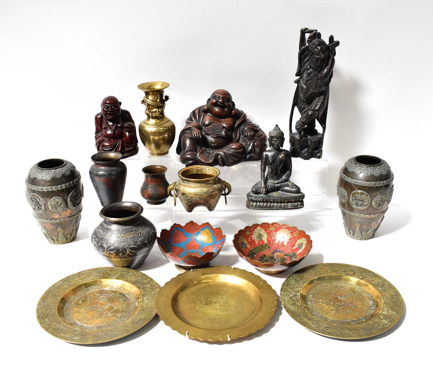 Lot 336 - A quantity of decorative Oriental metalware,...