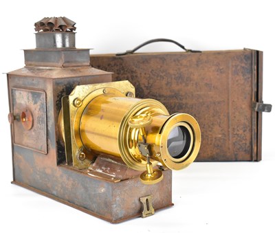 Lot 578 - A 19th century tinplate magic lantern with...