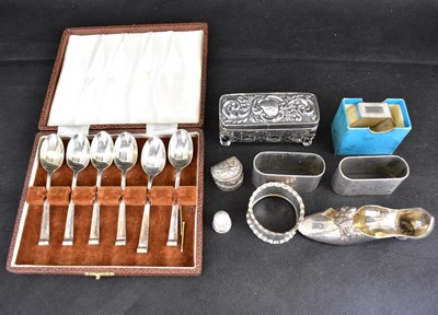 Lot 784 - Various small hallmarked silver items...