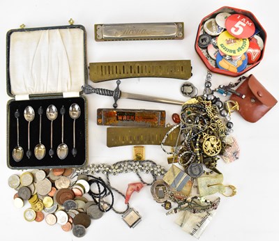 Lot 161 - Various mixed collectibles to include a set of...