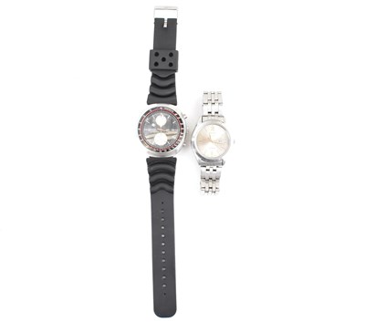 Lot 1314 - SEIKO; two gentlemen's wristwatches,...