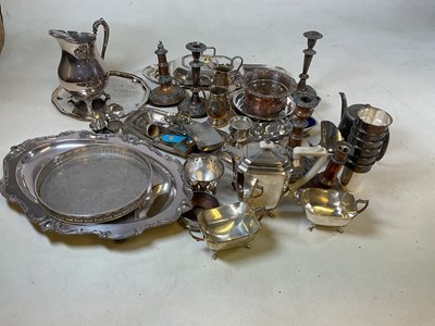 Lot 422 - A large quantity of silver plate including a...