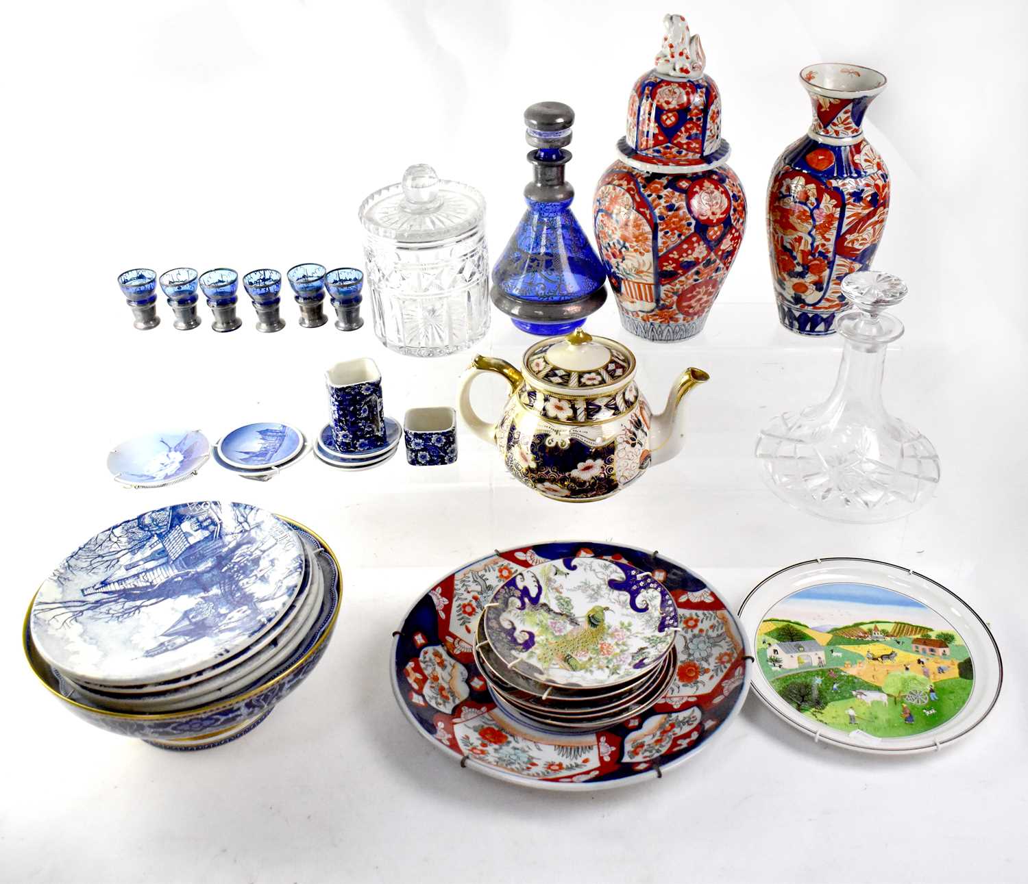 Lot 267 - Various ceramics