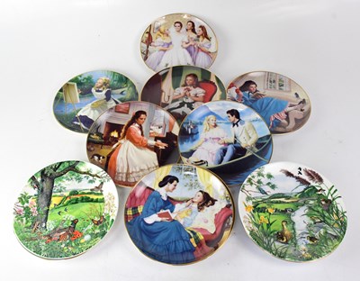 Lot 233 - A small quantity of collectors' plates...