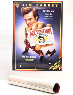 Lot 538 - ACE VENTURA PET DETECTIVE; thirty-eight 'When...