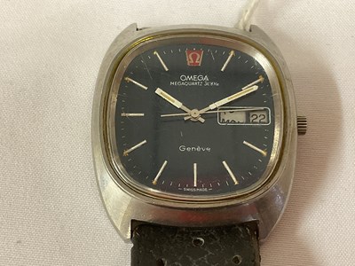 Lot 471 - OMEGA; a gentleman’s stainless steel...