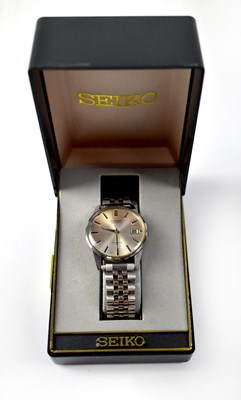 Lot 1121 - SEIKO