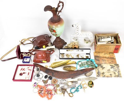 Lot 154 - Various mixed collectibles to include costume...